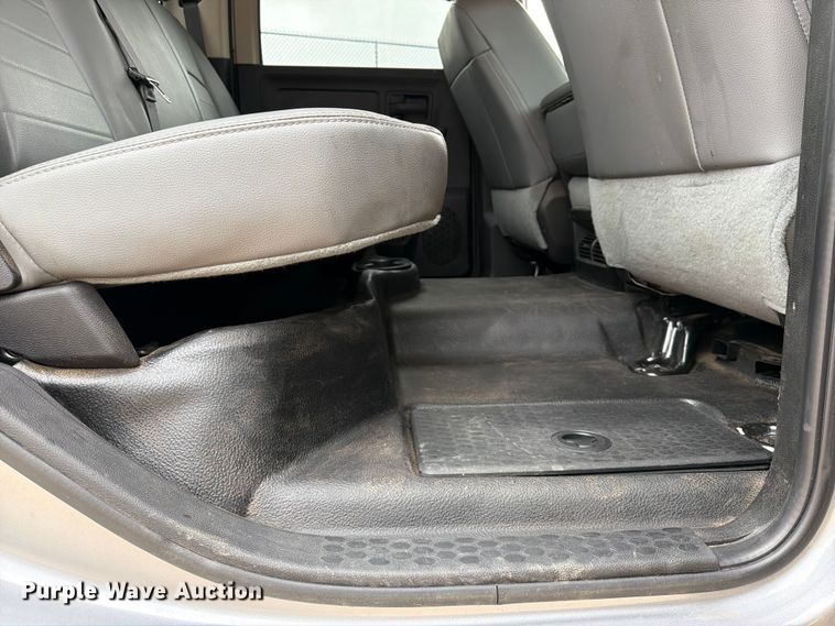 image for item EW0351 2019 RAM 1500 Crew Cab pickup truck