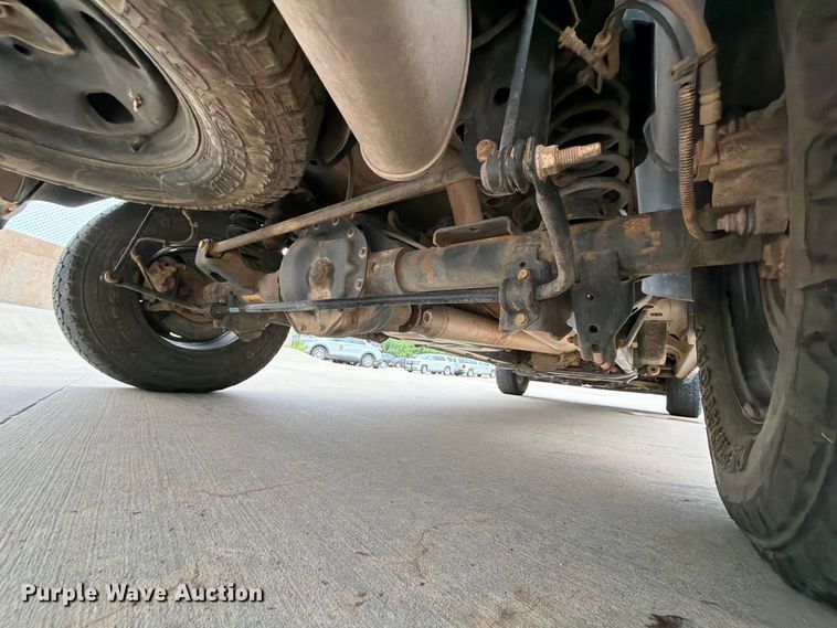 image for item EW0351 2019 RAM 1500 Crew Cab pickup truck