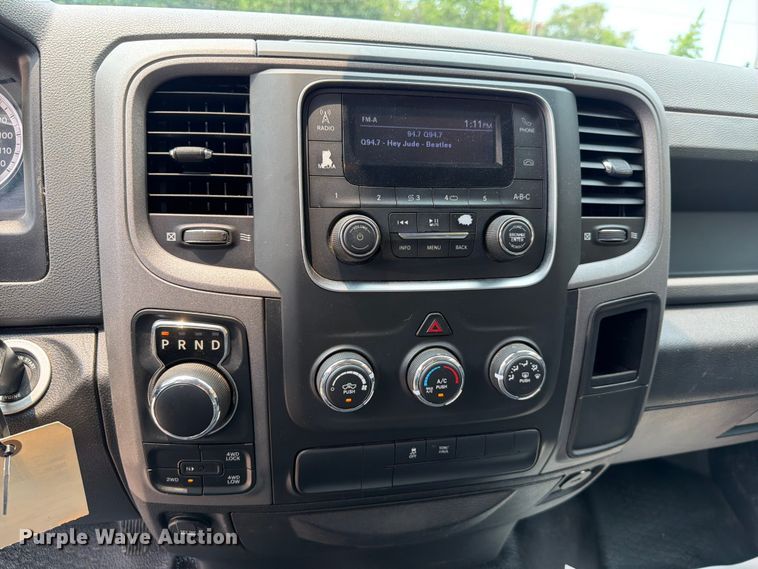 image for item EW0352 2019 RAM 1500 Ext. Cab pickup truck