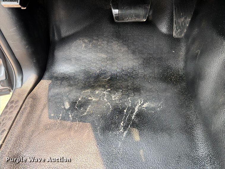 image for item EW0352 2019 RAM 1500 Ext. Cab pickup truck