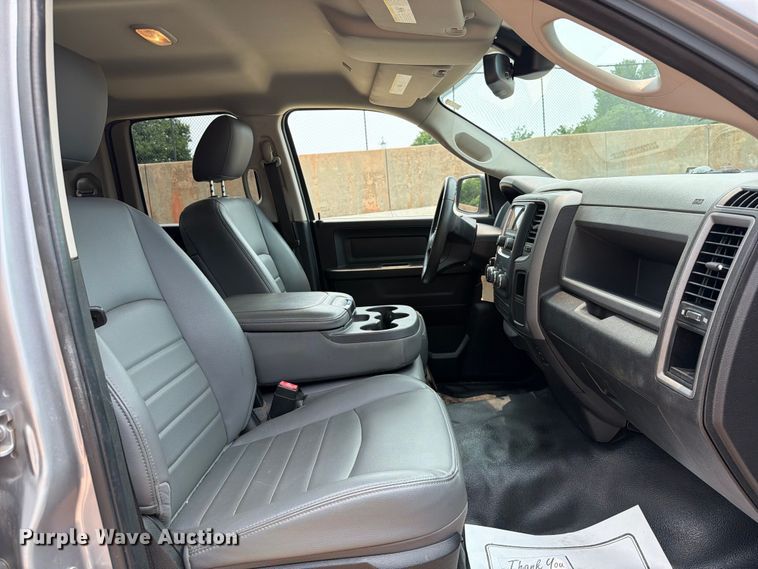 image for item EW0352 2019 RAM 1500 Ext. Cab pickup truck