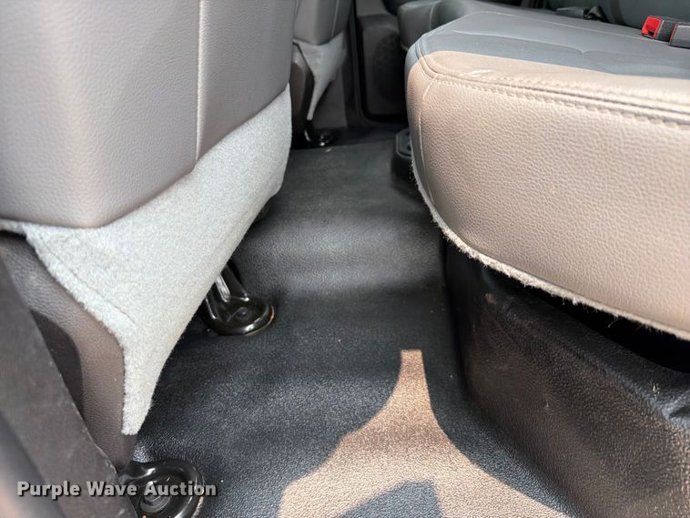 image for item EW0352 2019 RAM 1500 Ext. Cab pickup truck