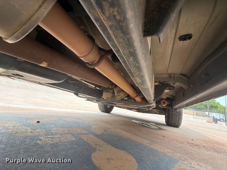 image for item EW0352 2019 RAM 1500 Ext. Cab pickup truck