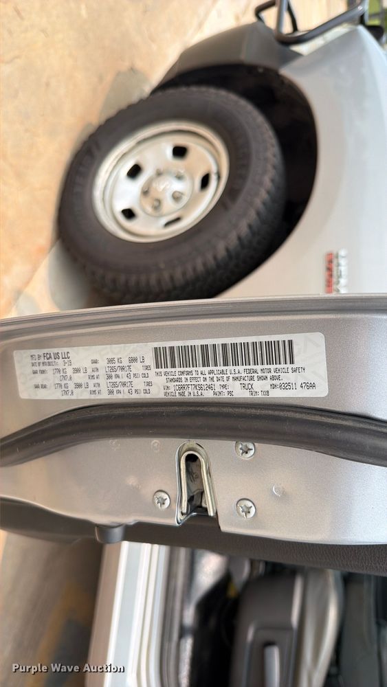 image for item EW0352 2019 RAM 1500 Ext. Cab pickup truck