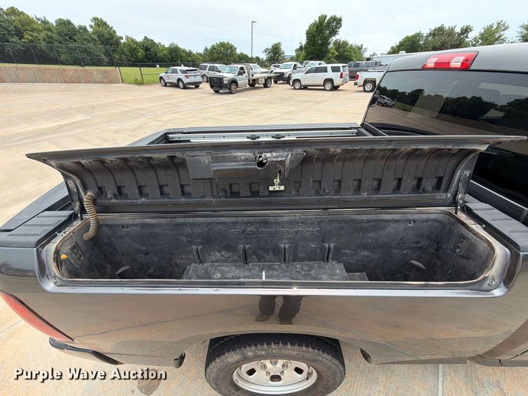 image for item EW0353 2020 RAM 1500 classic Ext. Cab pickup truck