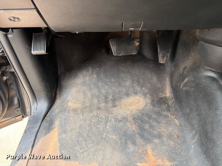 image for item EW0353 2020 RAM 1500 classic Ext. Cab pickup truck