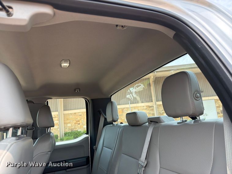 image for item EW0354 2017 Ford F250 Super Duty Ext. Cab pickup truck