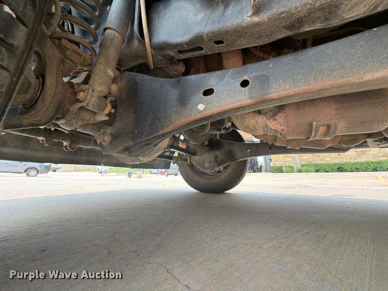 image for item EW0354 2017 Ford F250 Super Duty Ext. Cab pickup truck