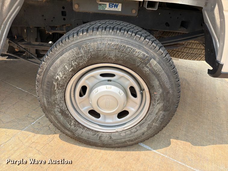 image for item EW0354 2017 Ford F250 Super Duty Ext. Cab pickup truck