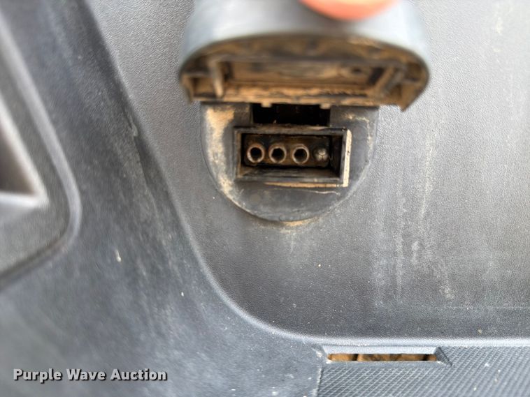 image for item EW0355 2018 Ford F250 Super Duty pickup truck