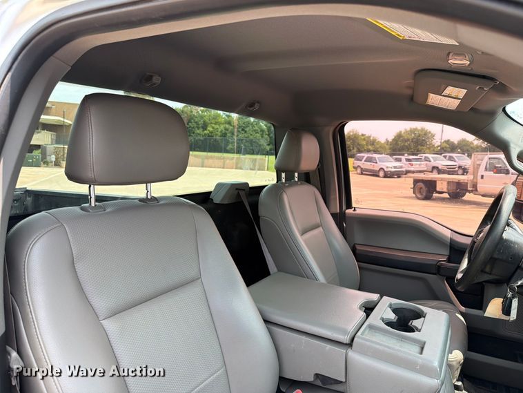 image for item EW0355 2018 Ford F250 Super Duty pickup truck