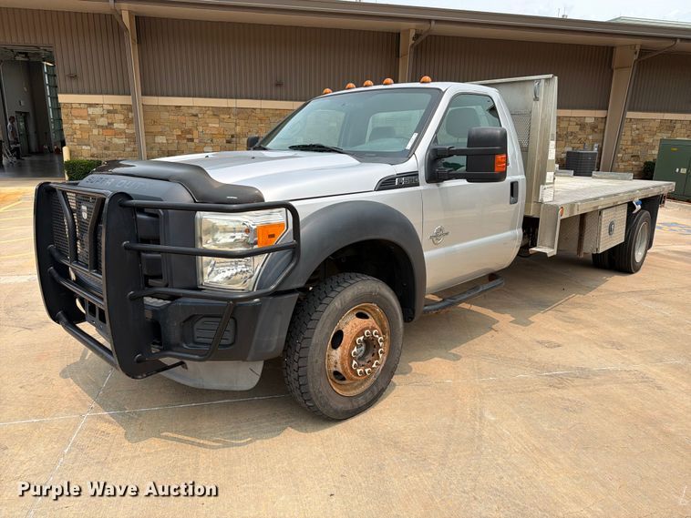 image for item EW0356 2013 Ford F550 Super Duty dump flatbed truck