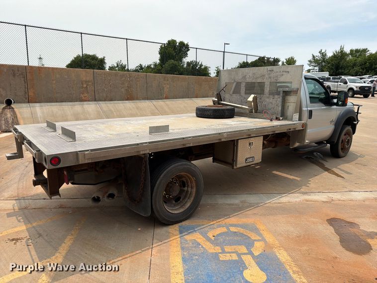 image for item EW0356 2013 Ford F550 Super Duty dump flatbed truck