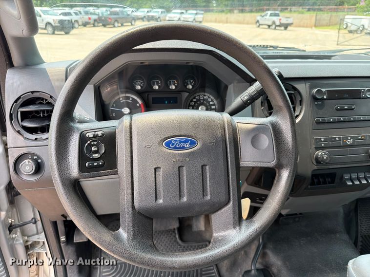 image for item EW0356 2013 Ford F550 Super Duty dump flatbed truck