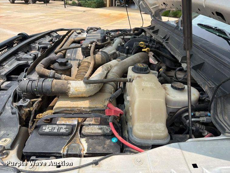 image for item EW0356 2013 Ford F550 Super Duty dump flatbed truck