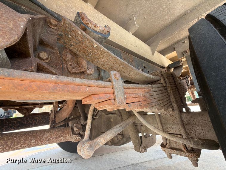 image for item EW0356 2013 Ford F550 Super Duty dump flatbed truck