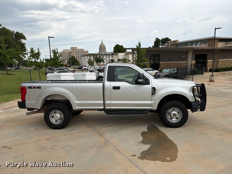 image for item EW0358 2018 Ford F250 Super Duty pickup truck