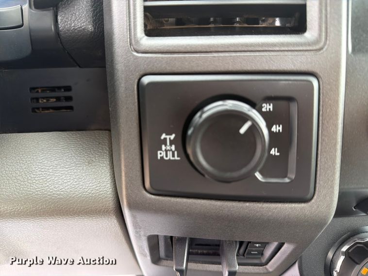 image for item EW0358 2018 Ford F250 Super Duty pickup truck