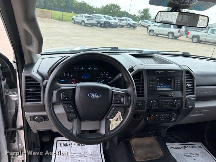 image for item EW0358 2018 Ford F250 Super Duty pickup truck