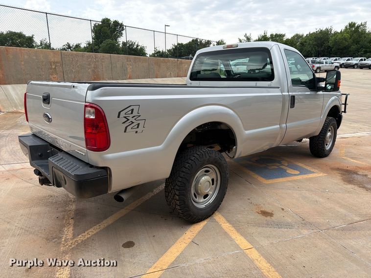 image for item EW0359 2015 Ford F350 Super Duty pickup truck