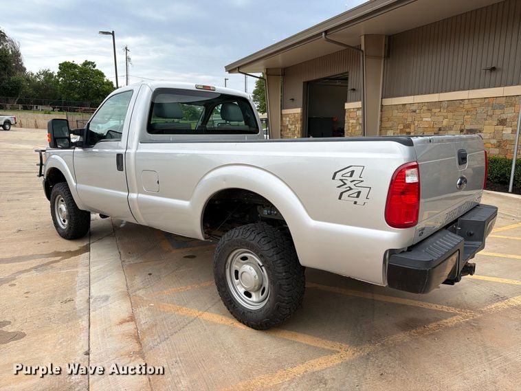 image for item EW0359 2015 Ford F350 Super Duty pickup truck