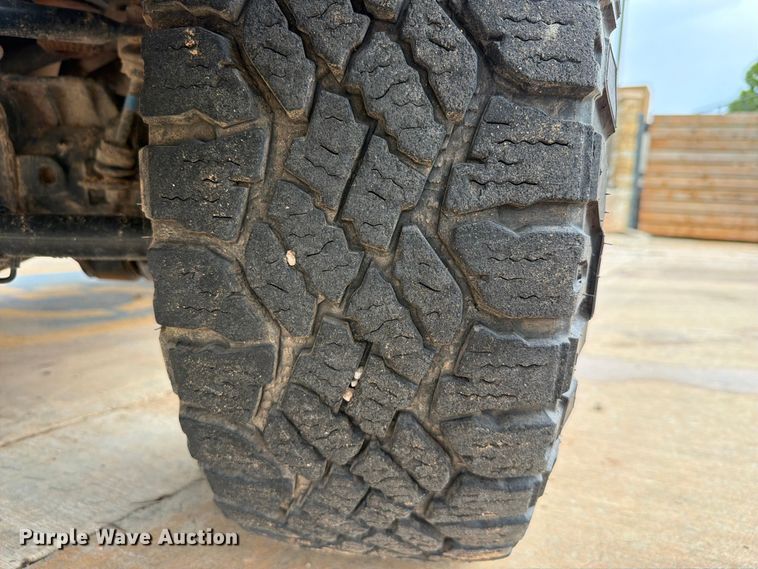 image for item EW0359 2015 Ford F350 Super Duty pickup truck