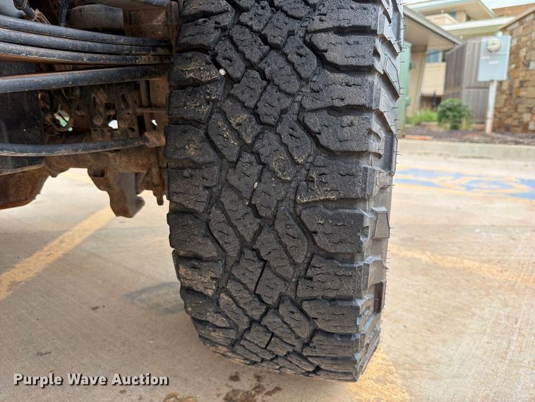 image for item EW0359 2015 Ford F350 Super Duty pickup truck