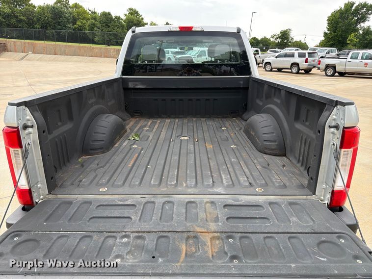 image for item EW0361 2018 Ford F250 Super Duty Ext. Cab pickup truck