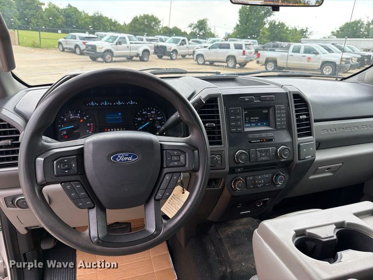 image for item EW0361 2018 Ford F250 Super Duty Ext. Cab pickup truck