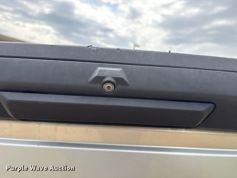 image for item EW0362 2019 Ford F250 Super Duty Crew Cab pickup truck