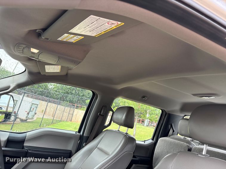 image for item EW0362 2019 Ford F250 Super Duty Crew Cab pickup truck