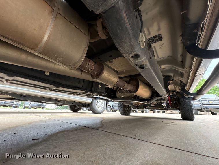 image for item EW0362 2019 Ford F250 Super Duty Crew Cab pickup truck