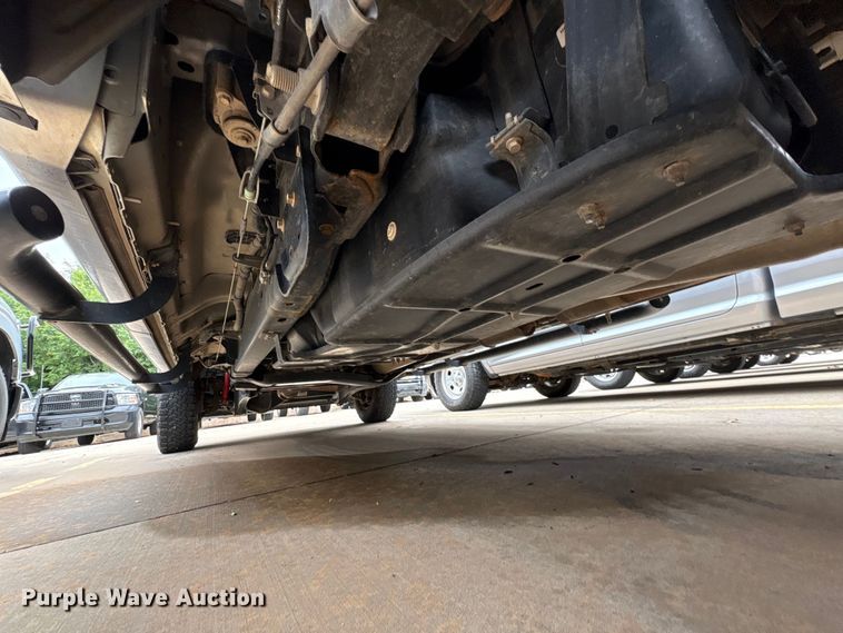 image for item EW0362 2019 Ford F250 Super Duty Crew Cab pickup truck