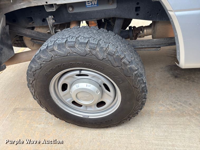 image for item EW0362 2019 Ford F250 Super Duty Crew Cab pickup truck