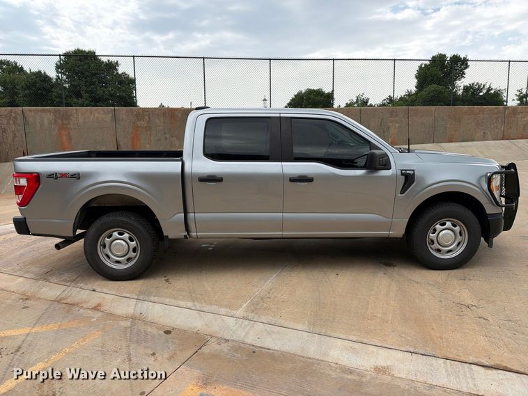 image for item EW0363 2022 Ford F150 Crew Cab pickup truck