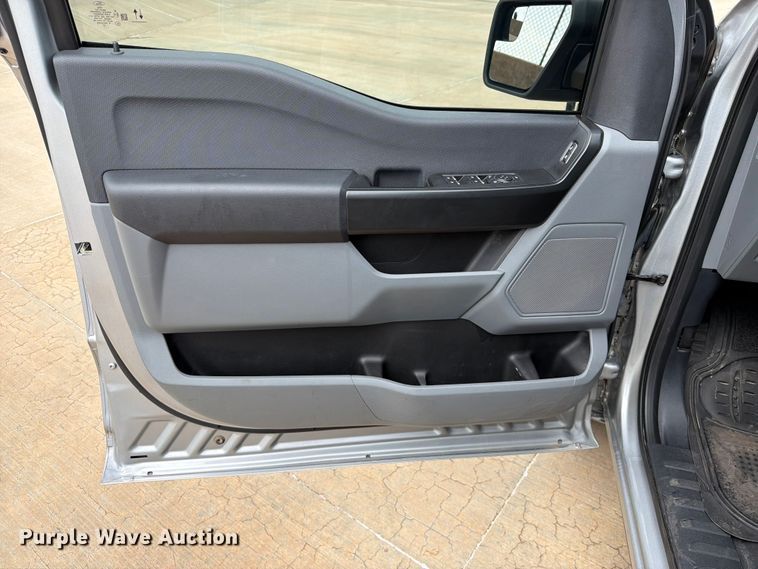 image for item EW0363 2022 Ford F150 Crew Cab pickup truck