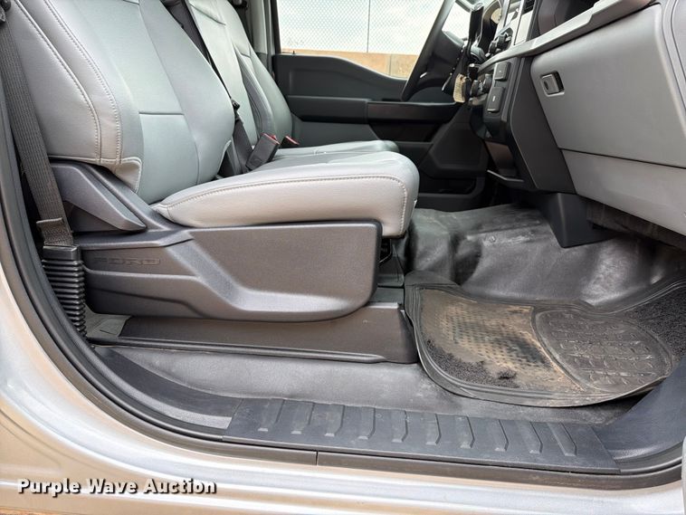 image for item EW0363 2022 Ford F150 Crew Cab pickup truck