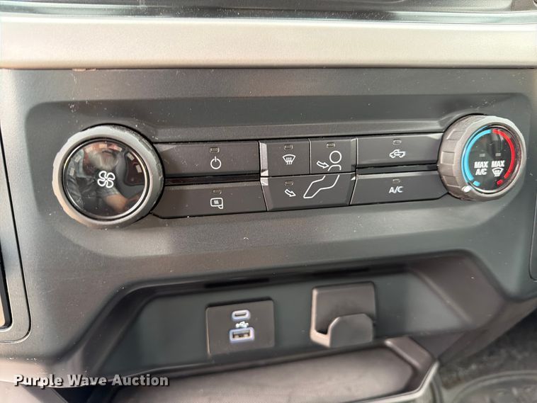image for item EW0363 2022 Ford F150 Crew Cab pickup truck