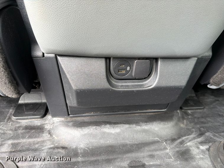 image for item EW0363 2022 Ford F150 Crew Cab pickup truck