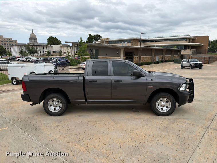 image for item EW0364 2019 RAM 1500 Ext. Cab pickup truck