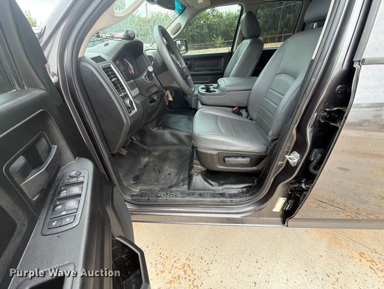 image for item EW0364 2019 RAM 1500 Ext. Cab pickup truck