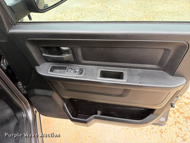 image for item EW0364 2019 RAM 1500 Ext. Cab pickup truck