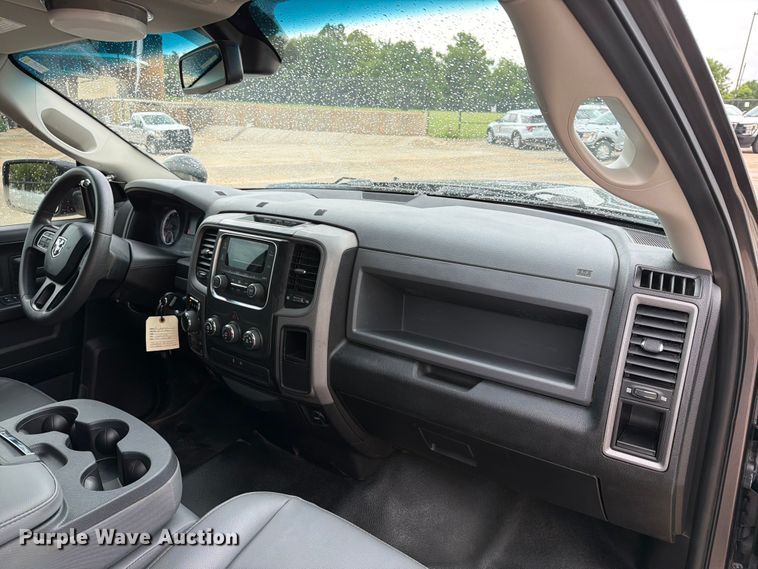 image for item EW0364 2019 RAM 1500 Ext. Cab pickup truck