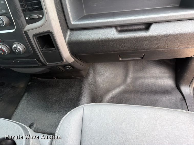image for item EW0364 2019 RAM 1500 Ext. Cab pickup truck