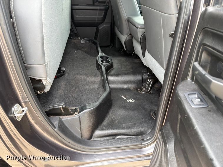 image for item EW0364 2019 RAM 1500 Ext. Cab pickup truck