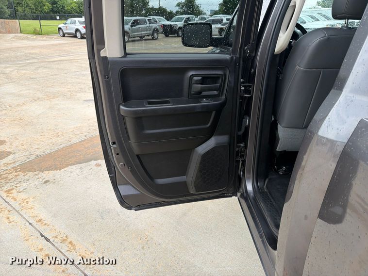 image for item EW0364 2019 RAM 1500 Ext. Cab pickup truck