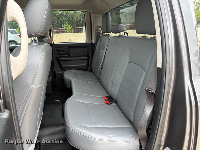 image for item EW0364 2019 RAM 1500 Ext. Cab pickup truck