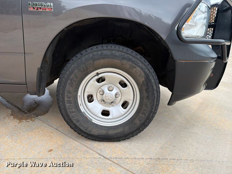 image for item EW0364 2019 RAM 1500 Ext. Cab pickup truck