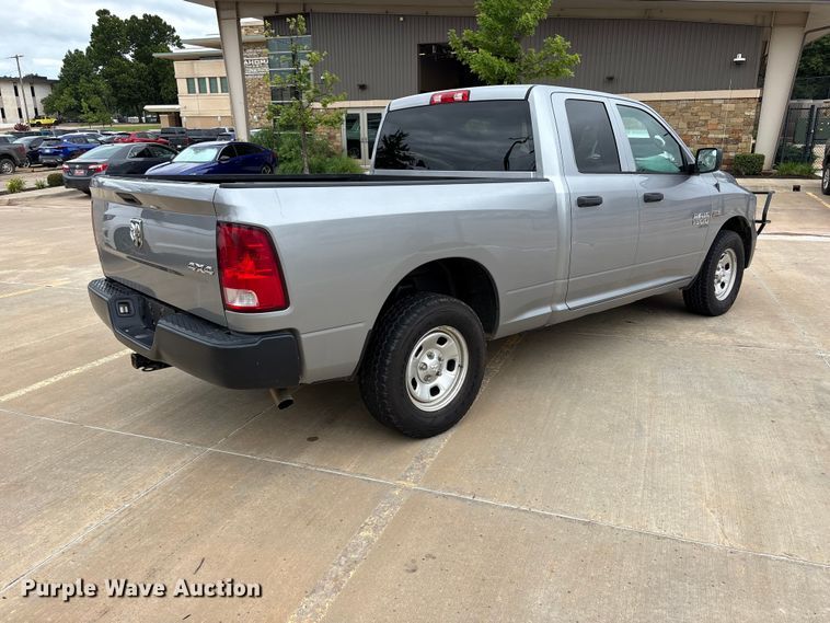 image for item EW0365 2020 RAM 1500 Classic Ext. Cab pickup truck