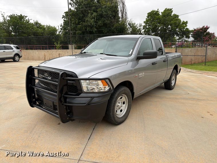 image for item EW0366 2020 RAM 1500 Classic Ext. Cab pickup truck